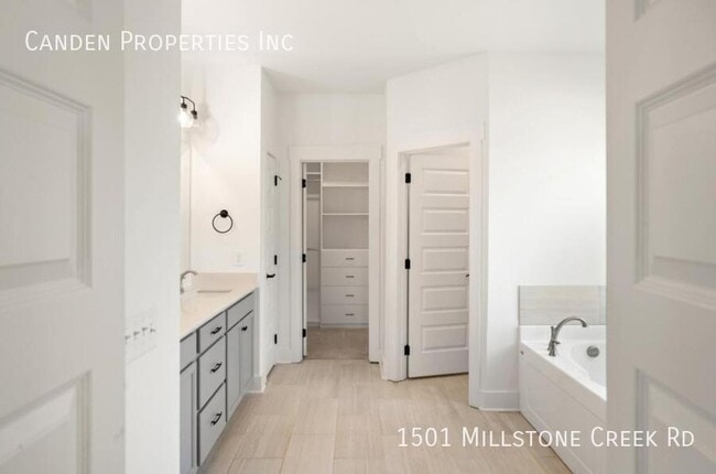 Building Photo - 1501 Millstone Creek Rd