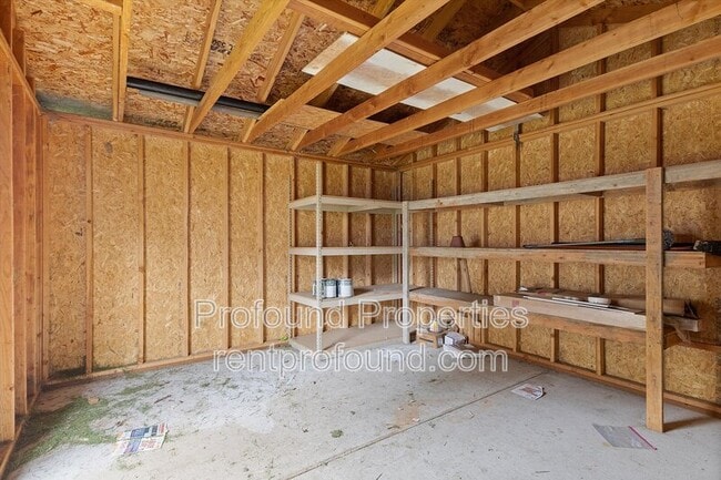 Building Photo - 5860 SW 191st Ave