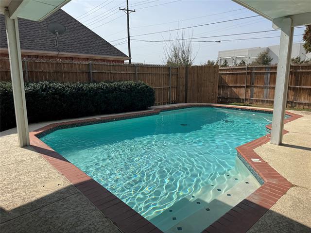 Building Photo - 237 Bricknell Ln