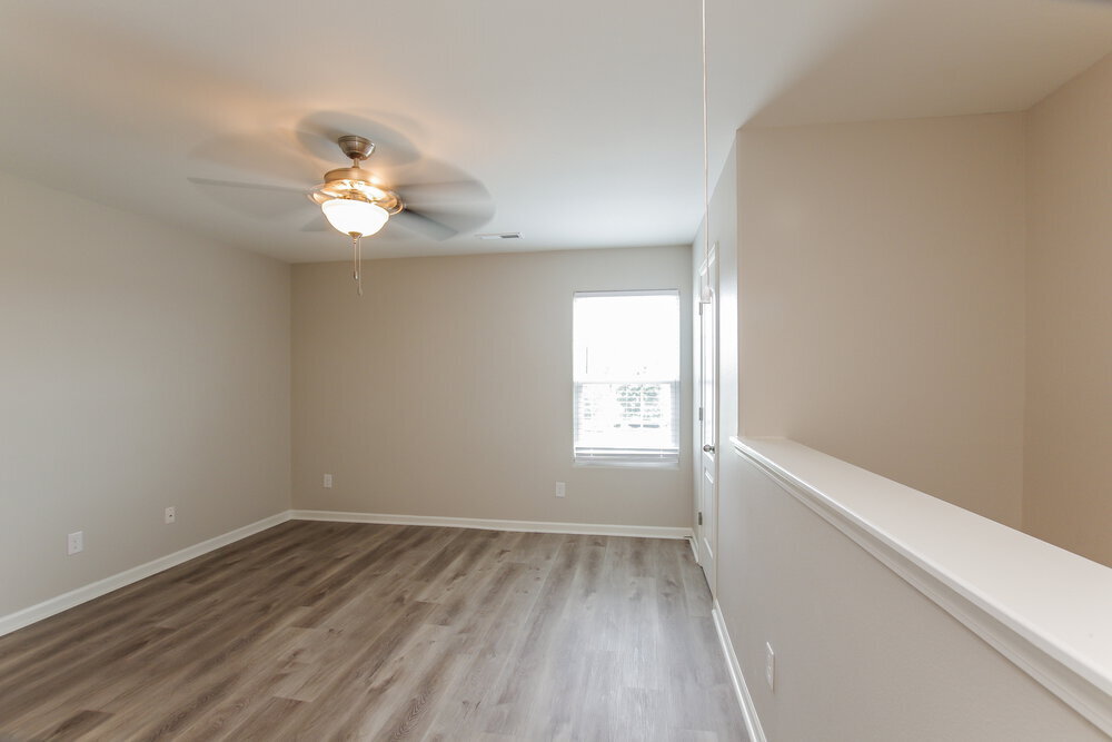 Building Photo - 2621 Meadow Crossing Dr