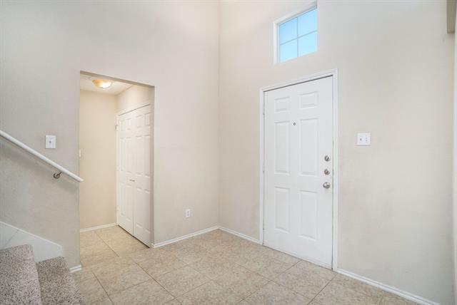 Building Photo - 2329 Cuesta Ln