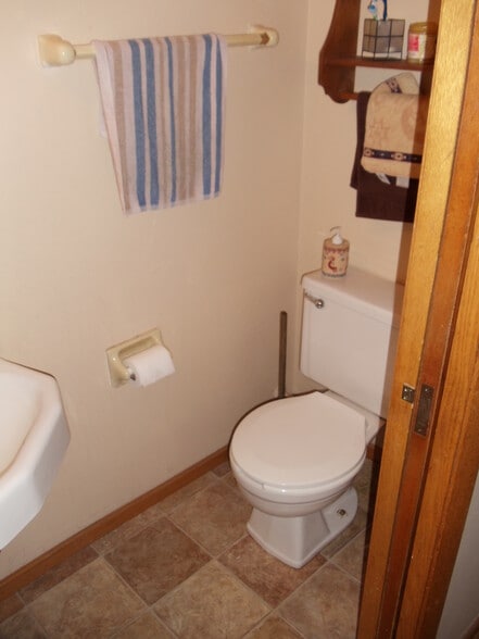 Half Bath - 2123 S 108th St