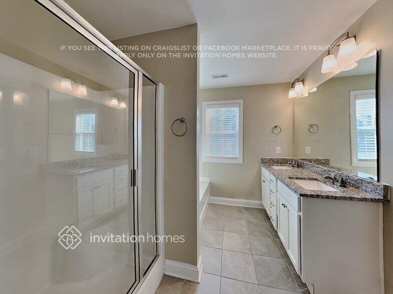 Building Photo - 377 Hawkesburg Dr