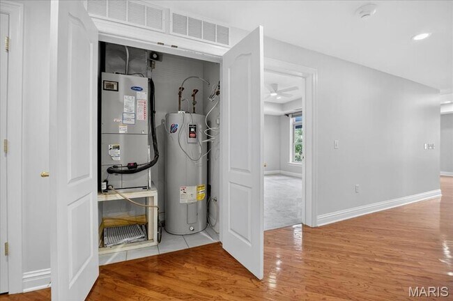 Building Photo - 500 North and South Rd