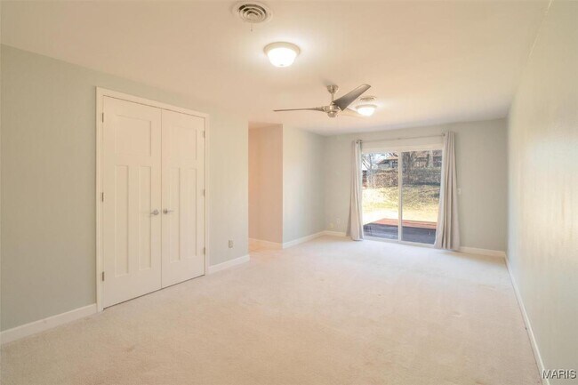 Building Photo - 507 Glenmeadow Dr