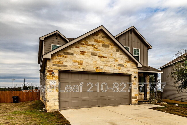 Building Photo - 27429 Emilie Cyn