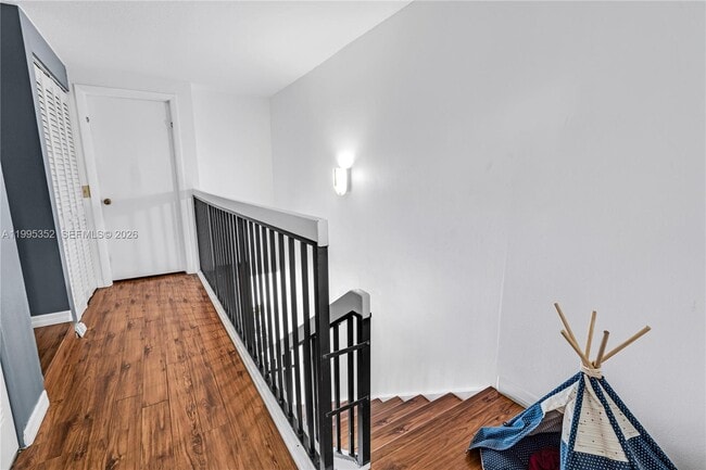 Building Photo - 1424 NW 113th Way