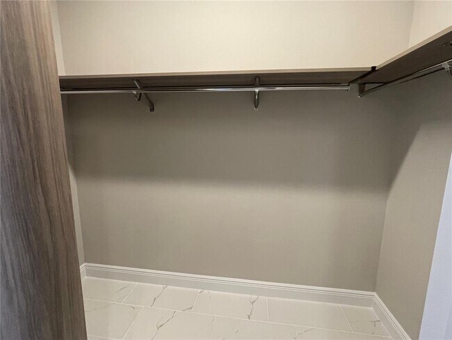 Building Photo - 6408 Wekiwa St