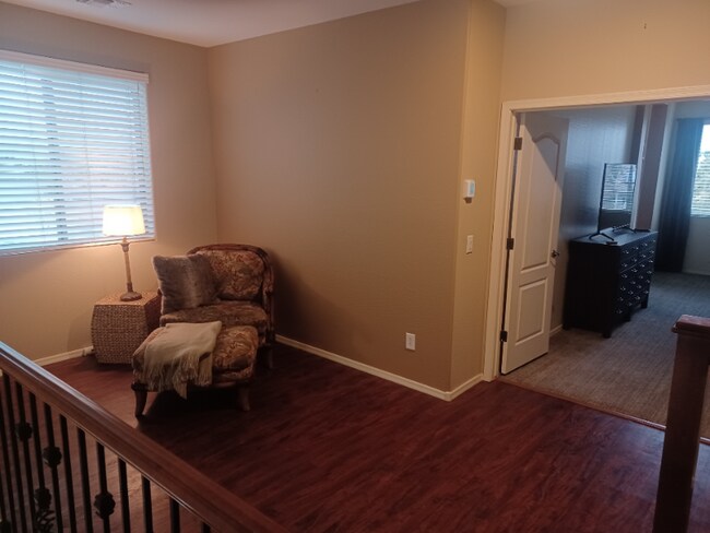 Building Photo - 18096 W Paradise Ln