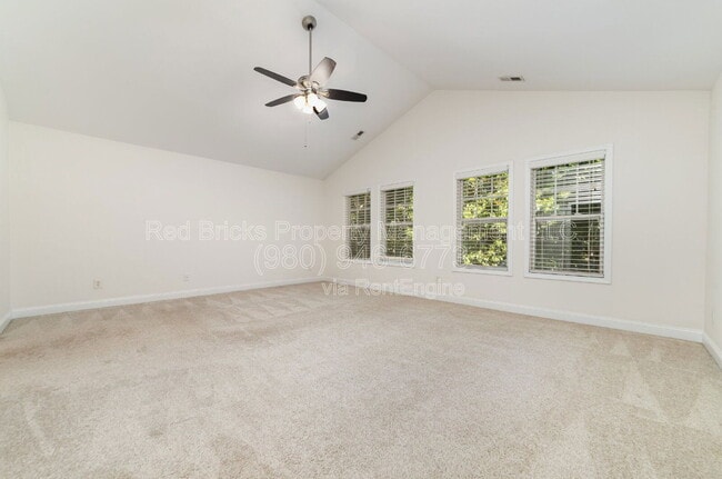 Building Photo - 1622 Wilburn Park Ln NW