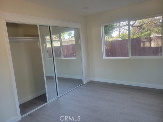Building Photo - 545 S Grove Ave