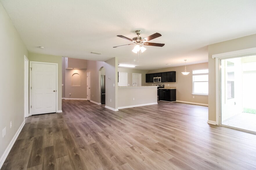 Building Photo - 77808 Lumber Creek Blvd