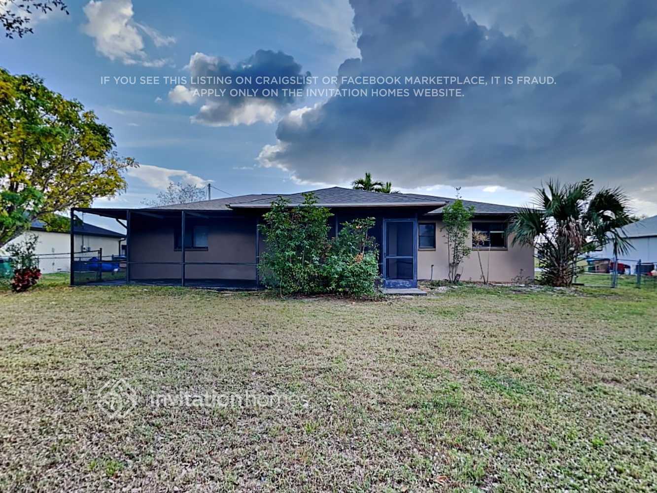 Building Photo - 1435 SE 12th St