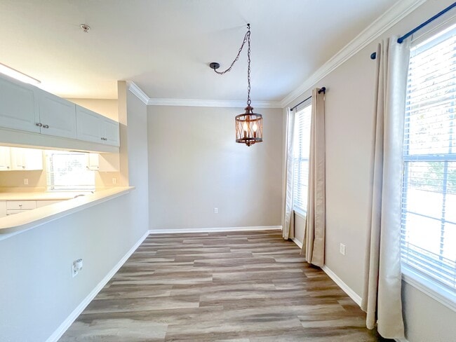 Building Photo - 2211 NW 16th Terrace