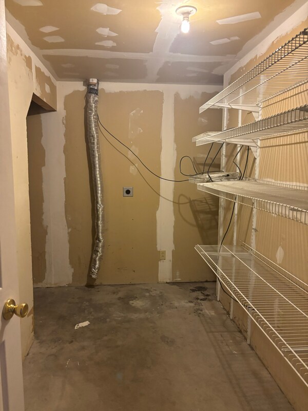 Building Photo - 3823 E Michelle St