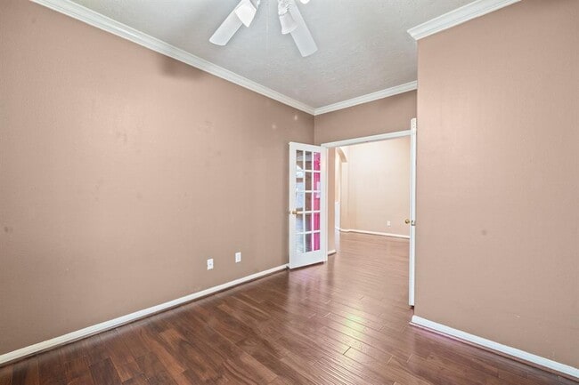 Building Photo - 7803 Blue Stream Ct