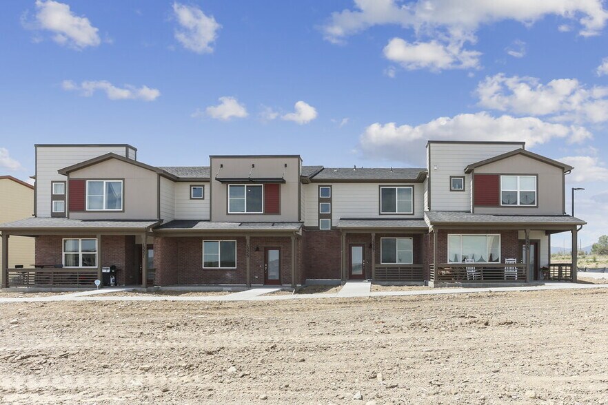 Building Photo - 13967 Vispo Wy