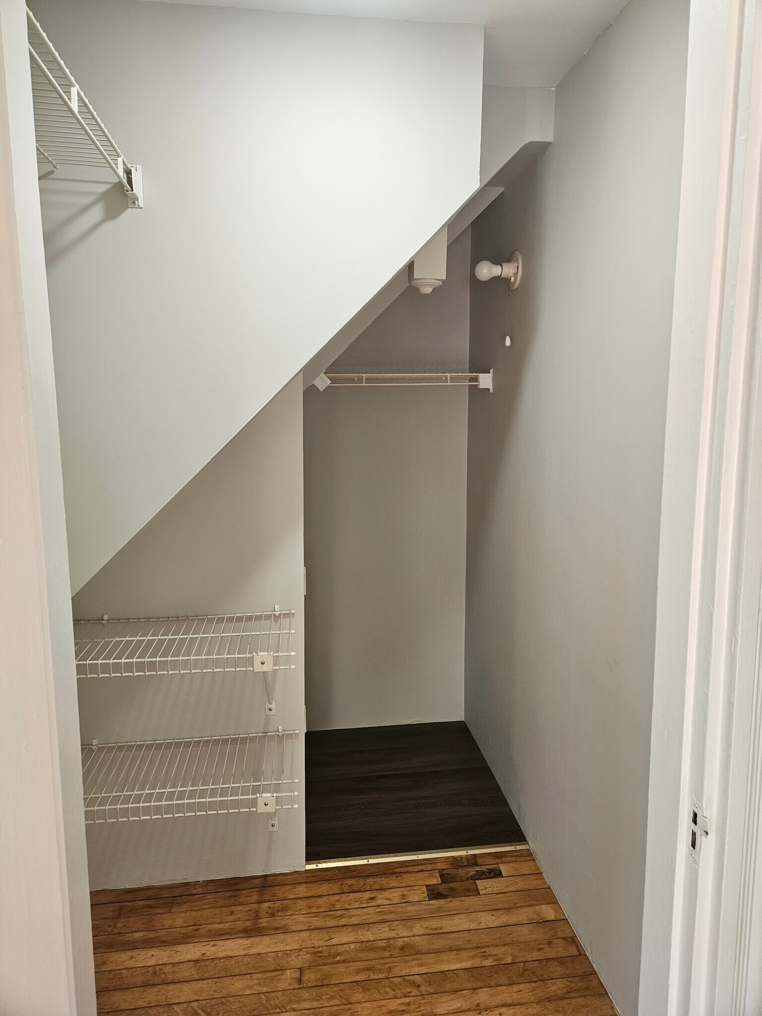 Bedroom closet - 7 Howland Ct