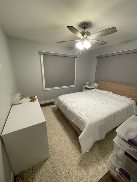 Building Photo - 1012 Elmwood St