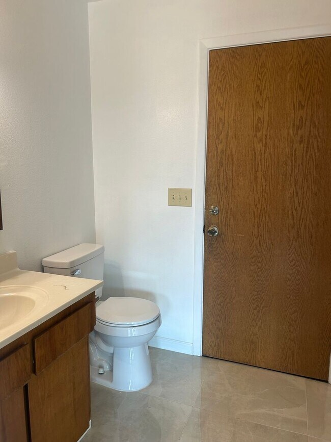 Building Photo - 2774 Jessica Cir