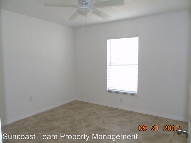 Building Photo - 2 br, 2 bath House - 11255-A Pendleton Ave