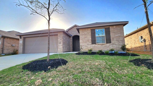 Building Photo - 16429 Severn Ln