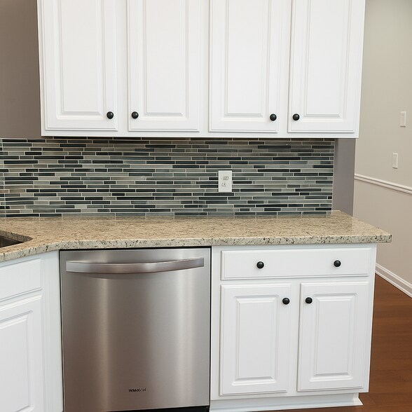 Building Photo - 6 Valley Glen Ct