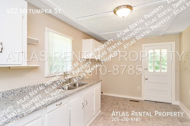 Building Photo - 402 Wetumpka St
