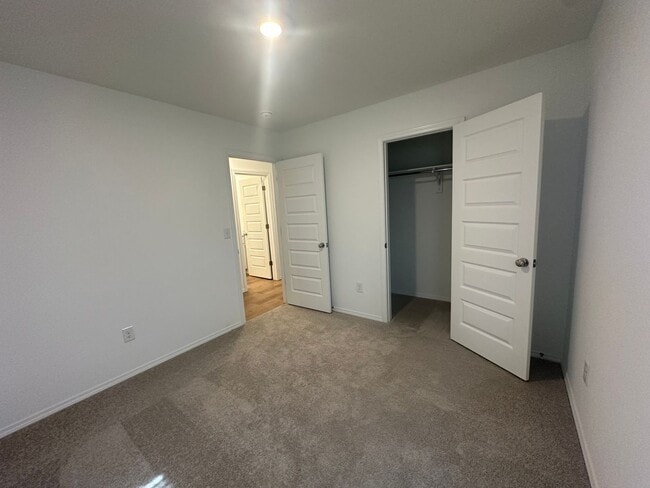 Building Photo - *Newly Built* 3 Bed 2 Bath 2 Car Garage
