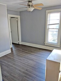 Building Photo - gi1405