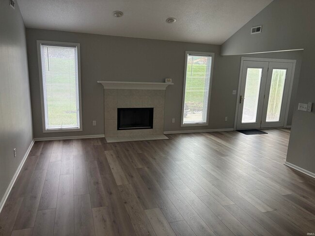 Building Photo - 1431 Shingle Oak Pointe