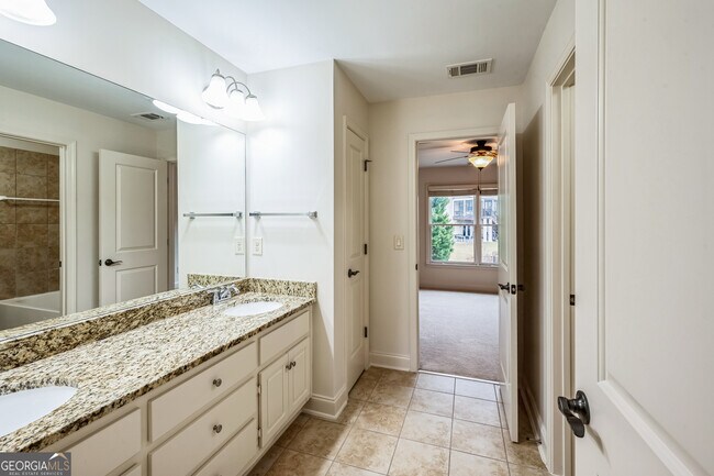 Building Photo - 3393 Willow Glen Trail