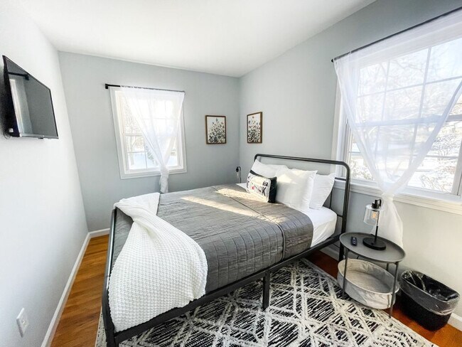 Building Photo - 57 Curt Blvd