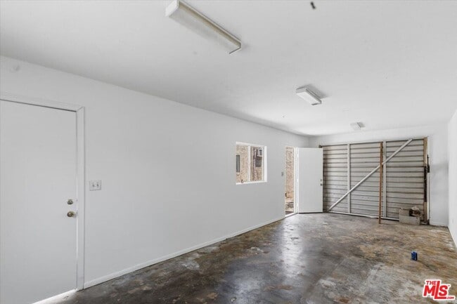Building Photo - 4133 Bemis St