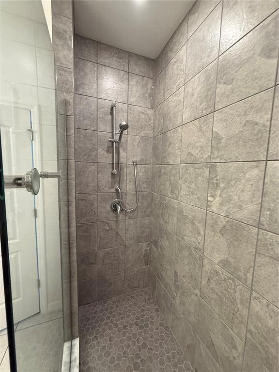 Building Photo - 408 Bahia Grande Ave