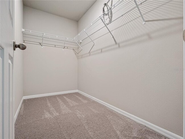 Building Photo - 658 Legacy Lp