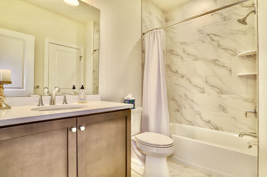 Building Photo - 22 Silent Nest Way