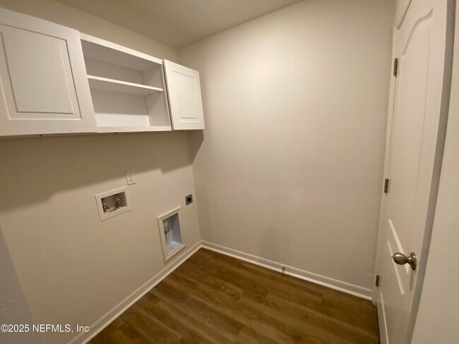 Building Photo - 3111 Lowgap Pl