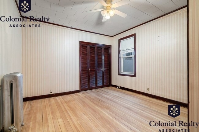 Building Photo - 12 Windsor Rd