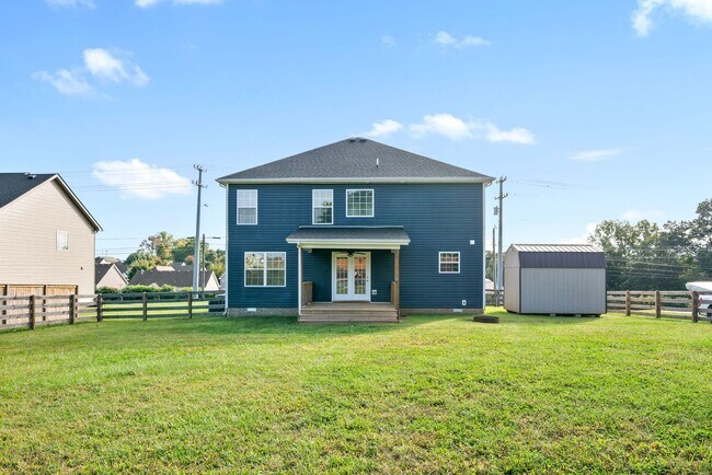 Building Photo - Stunning home ready to make yours !