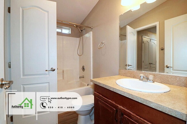 Building Photo - 22233 Venzke Rd