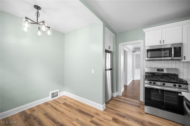 Building Photo - 2258 Northland Ave