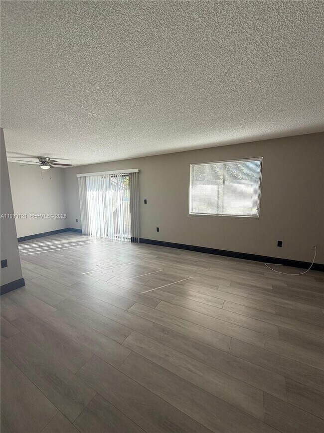 Building Photo - 8452 Coral Lake Way