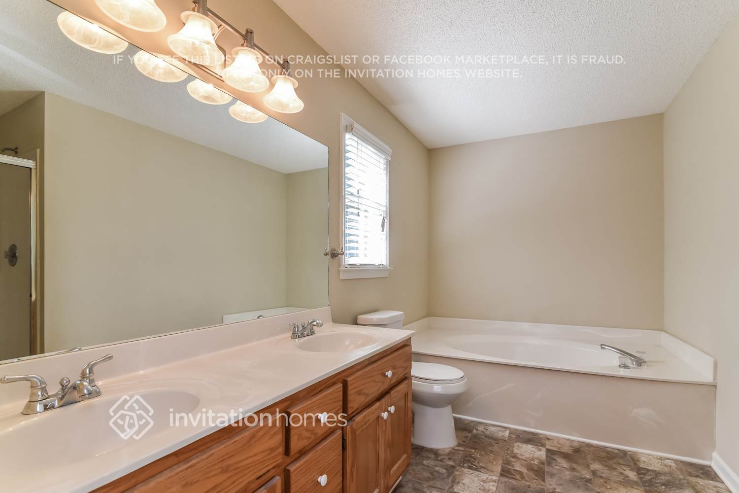 Building Photo - 5115 Bayberry Ct