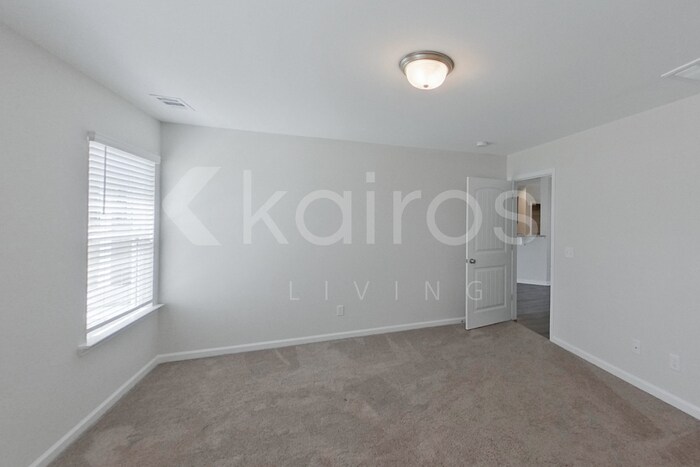 Building Photo - 103 St Matthew Wy