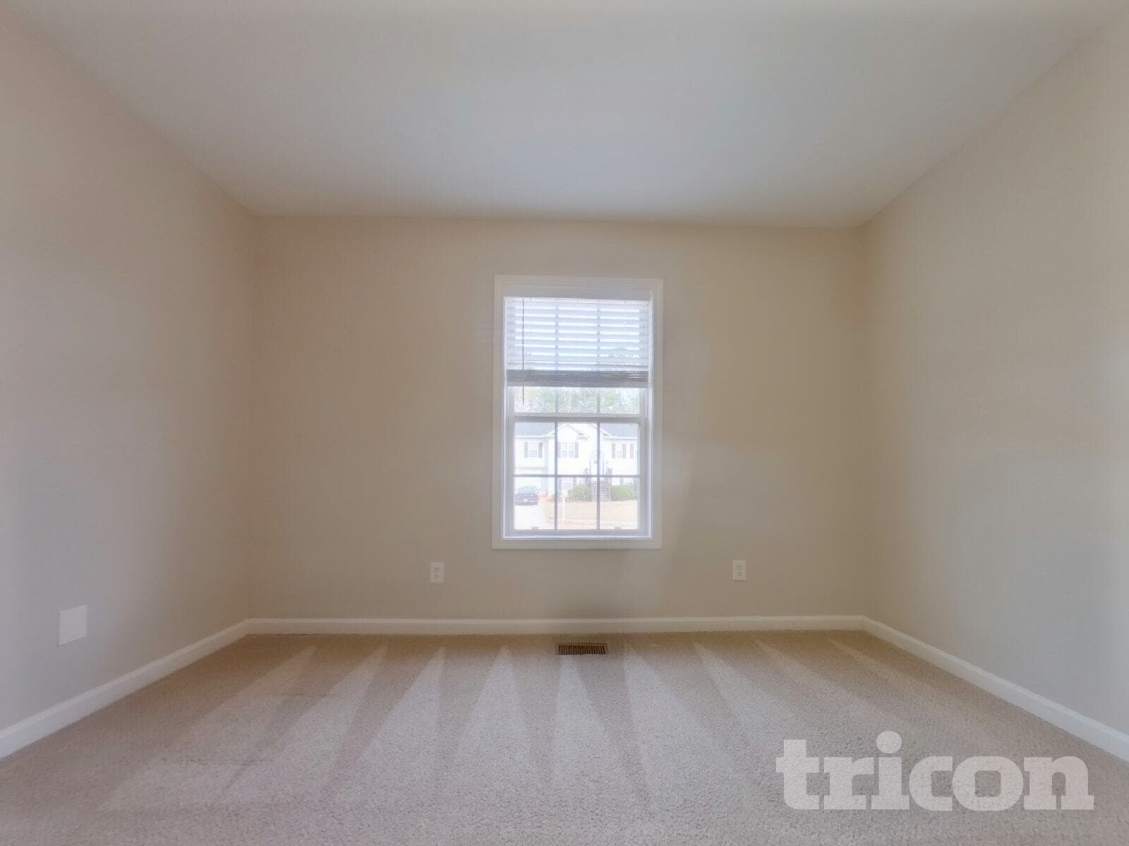 Building Photo - 162 Whetstone Way