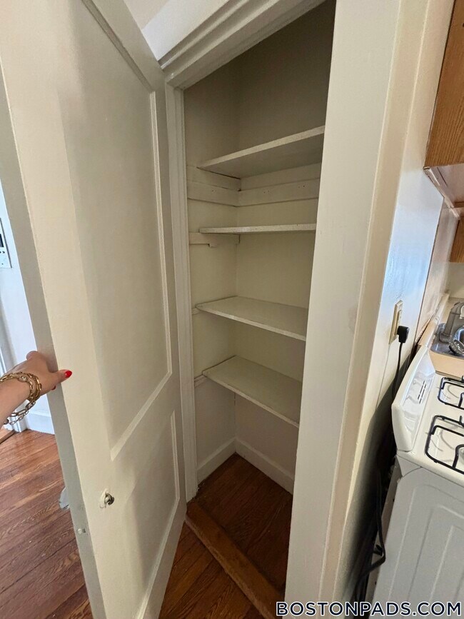 Building Photo - 155 Summer St