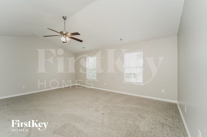 Building Photo - 6611 Eastfield Park Dr
