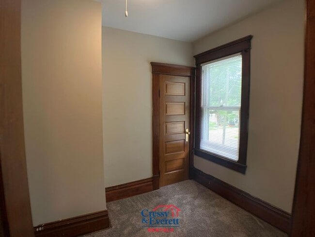 Building Photo - 2 bedroom unit in Niles