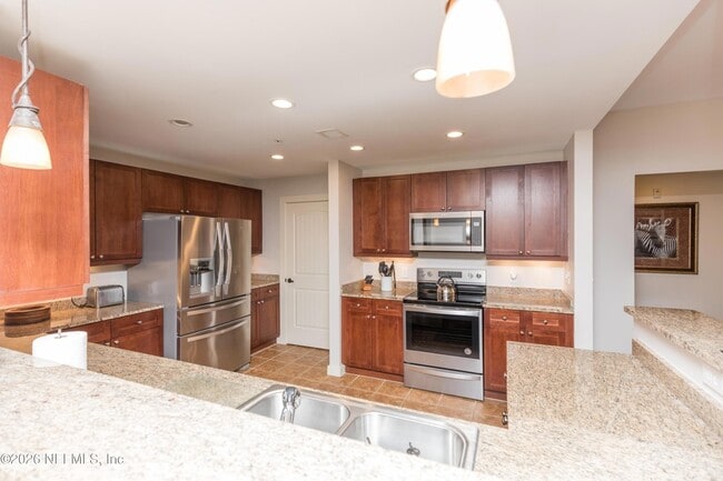 Building Photo - 945 Registry Blvd